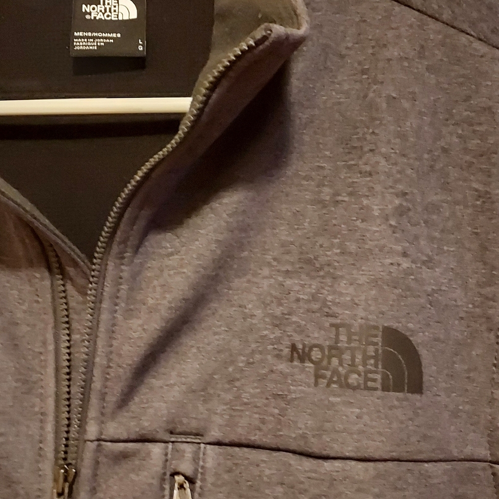 NWOT North Face grey vest